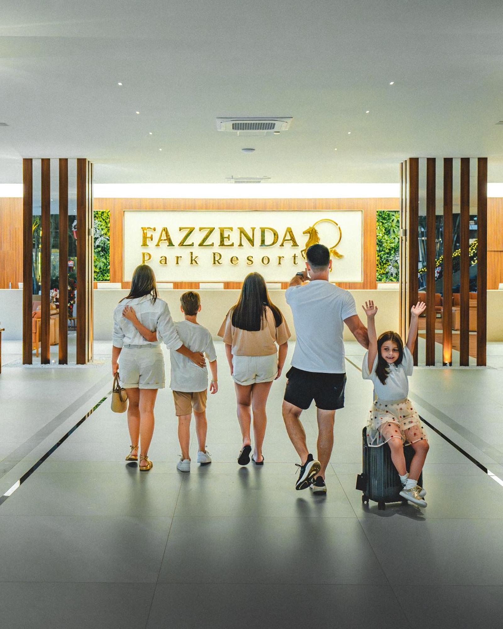 Fazzenda Park Resort Gaspar Ngoại thất bức ảnh
